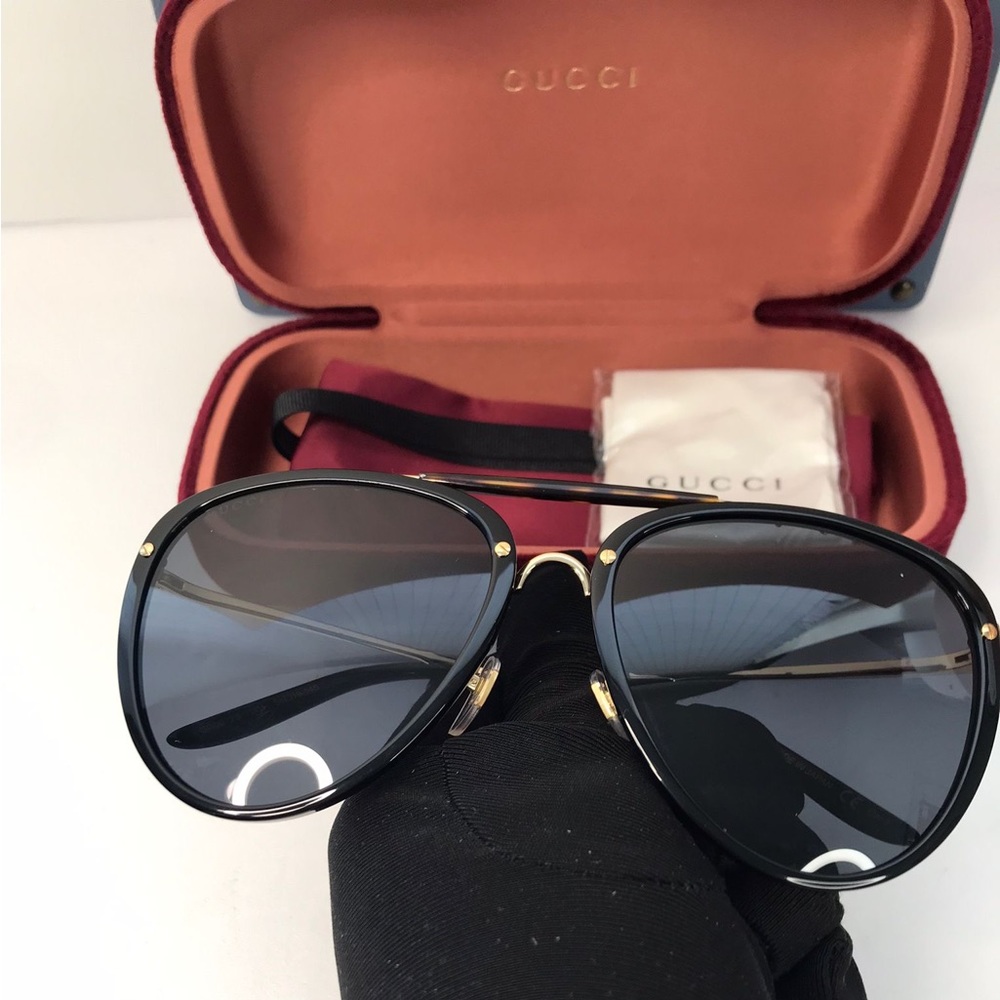 New- 💯 Authentic Gucci GG0672S Women's Aviator Sunglasses, Black/Grey - Picture 11 of 16